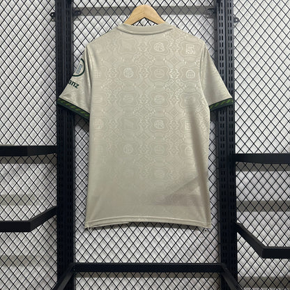 FC Bayern Wiesn Jersey