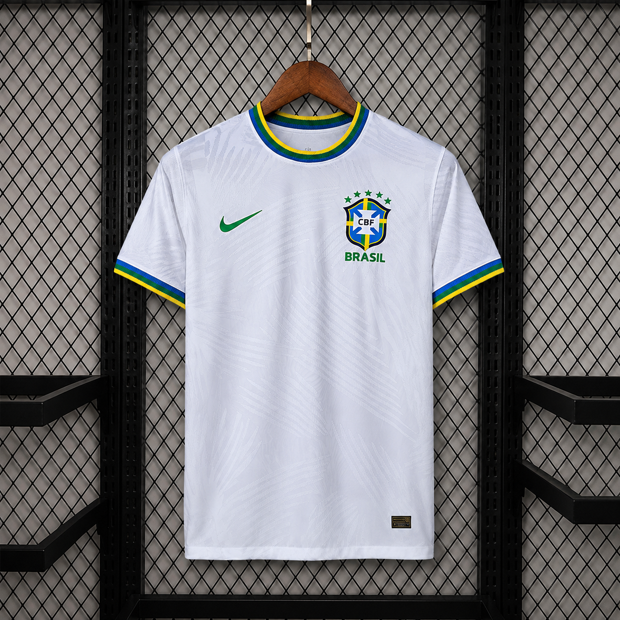 Brazil White Palm 26/27